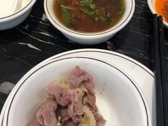 -一鼎牛鲜活牛肉城(晋江海峡国际食品城店)