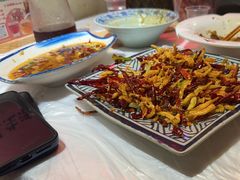 -霄汉牛三鲜湖北砂锅菜(万松园2店)