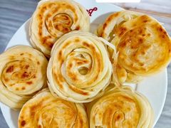 -嫩芽 ·地道重庆菜(十八梯露台夜景店)