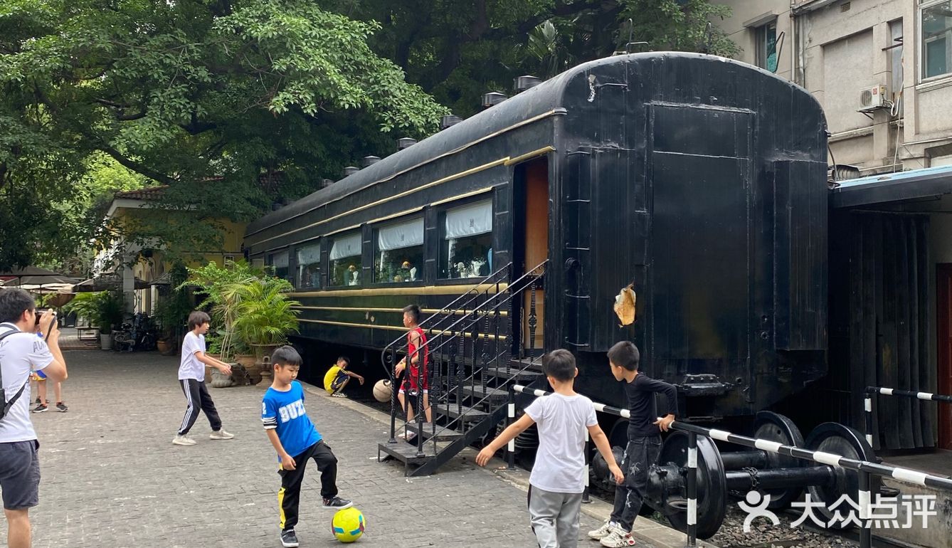 终于我上了你……的车~沙面火车头¥98双人下午茶