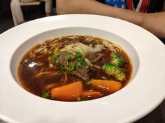 -康师傅私房牛肉面(申虹店)