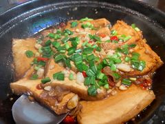 砂锅嫩豆腐-费大厨辣椒炒肉(万家丽一店)