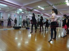 -雅米拉艺术中心(少儿舞蹈培训)