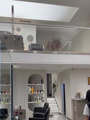 点击看大图 -摩登时代美发沙龙