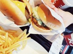 星级厚作和牛堡餐-肯德基(巨野新天地店)