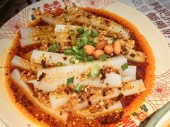 -耙吉吉川味小酒馆(本地人回头店)