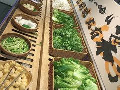 -牛里牛气· 榴莲海鲜鲜牛肉自助火锅·烤肉(横岗店)