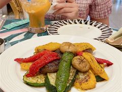 考时蔬-MIO弥欧洋房西餐厅(中央大街店)