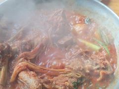 -喇喇排骨火锅·传统韩式脊骨汤(望京西园总店)