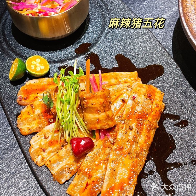 上海美食｜和超多美女帅哥一起漫步在太空