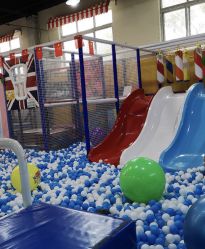 -开心哈乐亲子乐园(东森时尚百货店)