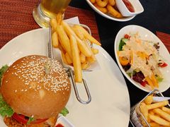 -WOLFGANG PUCK KITCHEN & BAR(迪士尼小镇店)