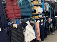 -迪卡侬(西三旗店)