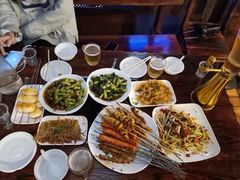 -老街烧烤大排档·地道湖北菜·龙虾馆(汉口火车站店)