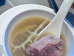 -佬太公海鸭·海鲜大排档(上海总店)