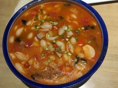 酸辣猫耳朵-西北45°(世茂广场店)