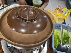 -威邵鸡煲(西华路总店)