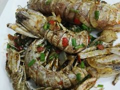 -覃记海鲜美食餐厅