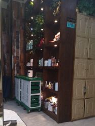 -PE SALON