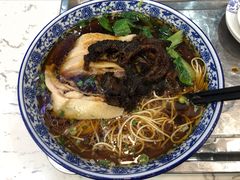 爆鳝鸭肉面-伟记奥面馆(养育巷店)
