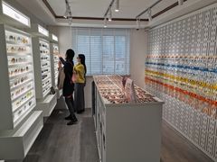 -目艮眼镜SHOWROOM(品牌集合店)