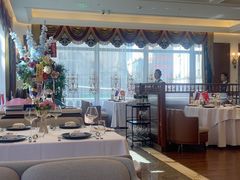 -马克西姆俄罗斯餐厅(通亚街店)