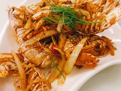 -覃记海鲜美食餐厅