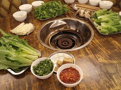 -巴山一绝烤全羊(三圣乡刘家花园店)