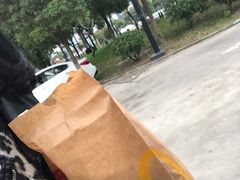 -麦当劳(盐城世纪大道得来速店)