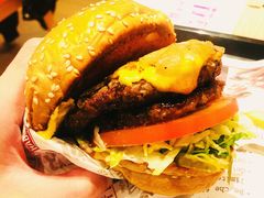 -The Habit Burger Grill 哈比特汉堡(复兴soho店)
