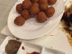 半份干炸小丸子（22元）-东兴楼饭庄(六里桥店)