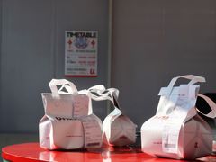 -UNI UNI(环亚凯瑟琳店)