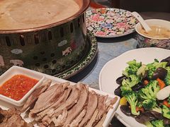 -哈啾嗨·新概念蒙餐(红星新城店)