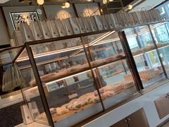 面包甜点陈列柜-奈雪的茶(中粮祥云小镇店)