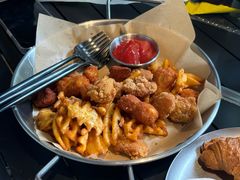 -J Create城市露营咖啡·简餐·宠物(上海动物园店)