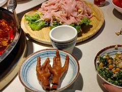 -二荆条·城市森林火锅旗舰店