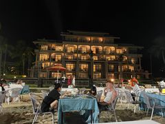 -亚龙湾希尔顿自助餐厅·海鲜·烧烤·沙滩BBQ·现场乐队