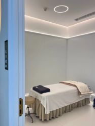 -苑苑vbeauty科技美容SPA