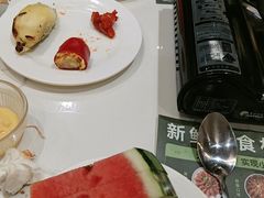 -金马门国际美食百汇(珞喻路店)