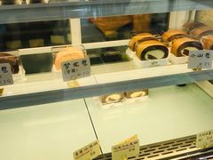 -爱丽优甜ellyelly