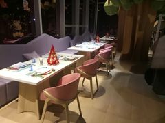 -水桶王国主题餐厅·聚会·生日派对·亲子活动·家庭套餐(亚龙湾希尔顿店)