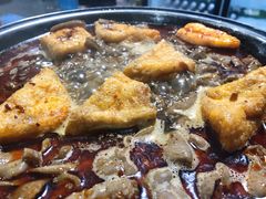 牛肚肥肠拼锅-老红桥炸灌肠牛肚锅烧烤(定福庄店)