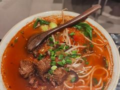 -粉八·云南米线·建水烧烤(常熟路店)