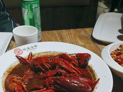 -叶派龙虾•招牌香辣蟹·海鲜(中海国际店)