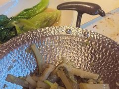 -小鱼小牛(世欧广场店)