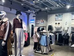 -adidas(滔搏朝阳大悦城店)