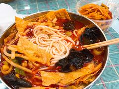 -红鼻子桂林米粉(金唐新光界店)