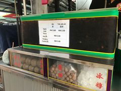 餐具摆设-罗汉果龙眼冰糖燉冬瓜