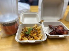 油泼辣子薯条-前进5路汉堡炸鸡(汉街skp店)