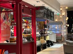 -松咖啡自助餐厅·松北香格里拉